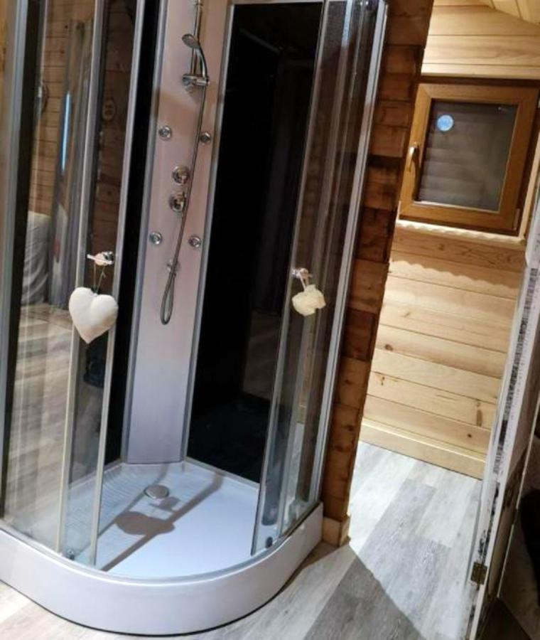 Chalet Chaleureux A Louatre Avec Piscine Partagee Exterior photo